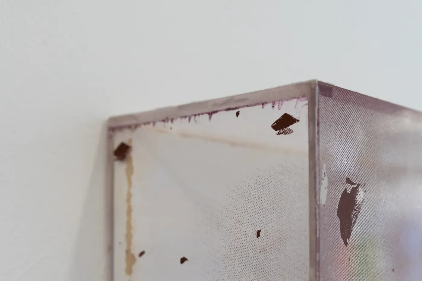 martin maeller object artwork like tongue