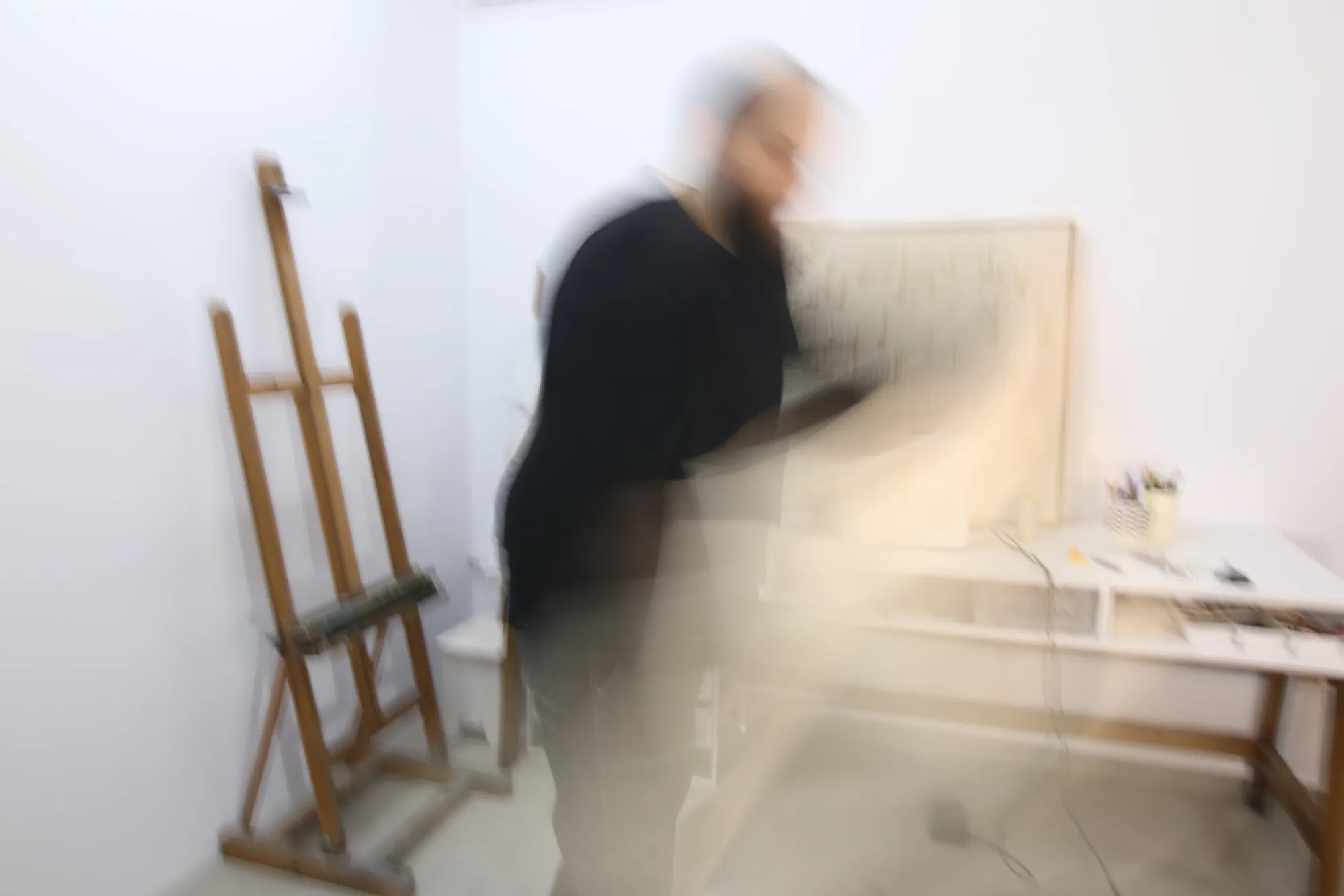 Avraam Hirodontis: Studio process image capturing bodily movement and material handling during the construction of textile works. Image courtesy of the artist.