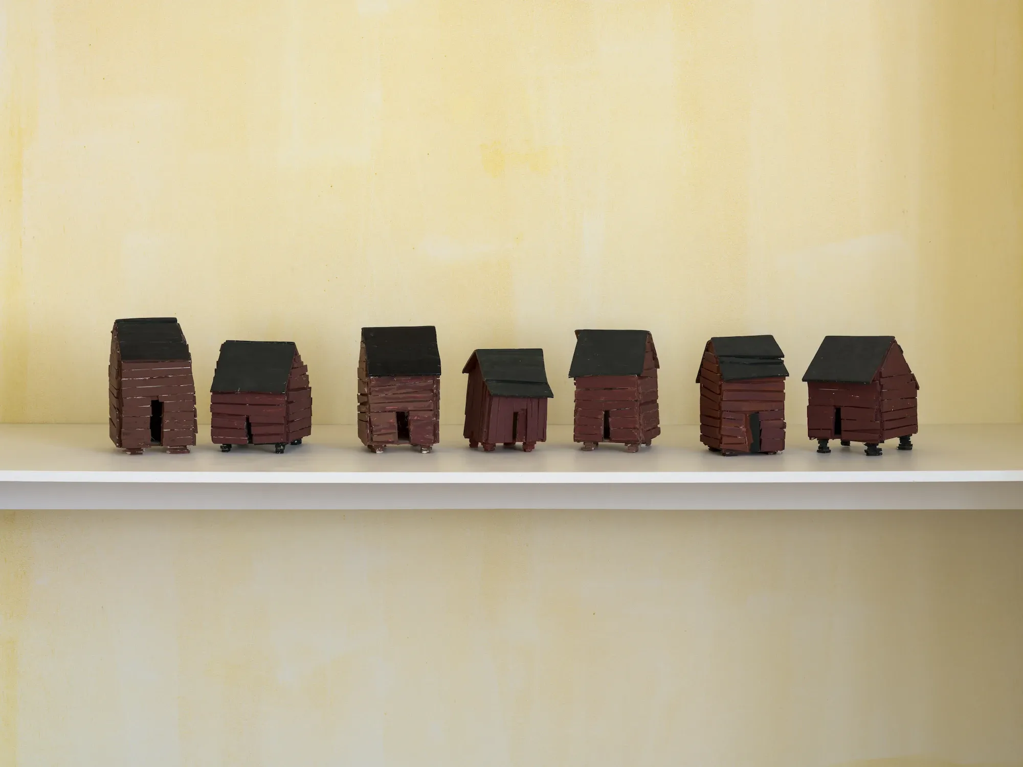 catapult munchies art club presents the exhibition Beverly Buchanan