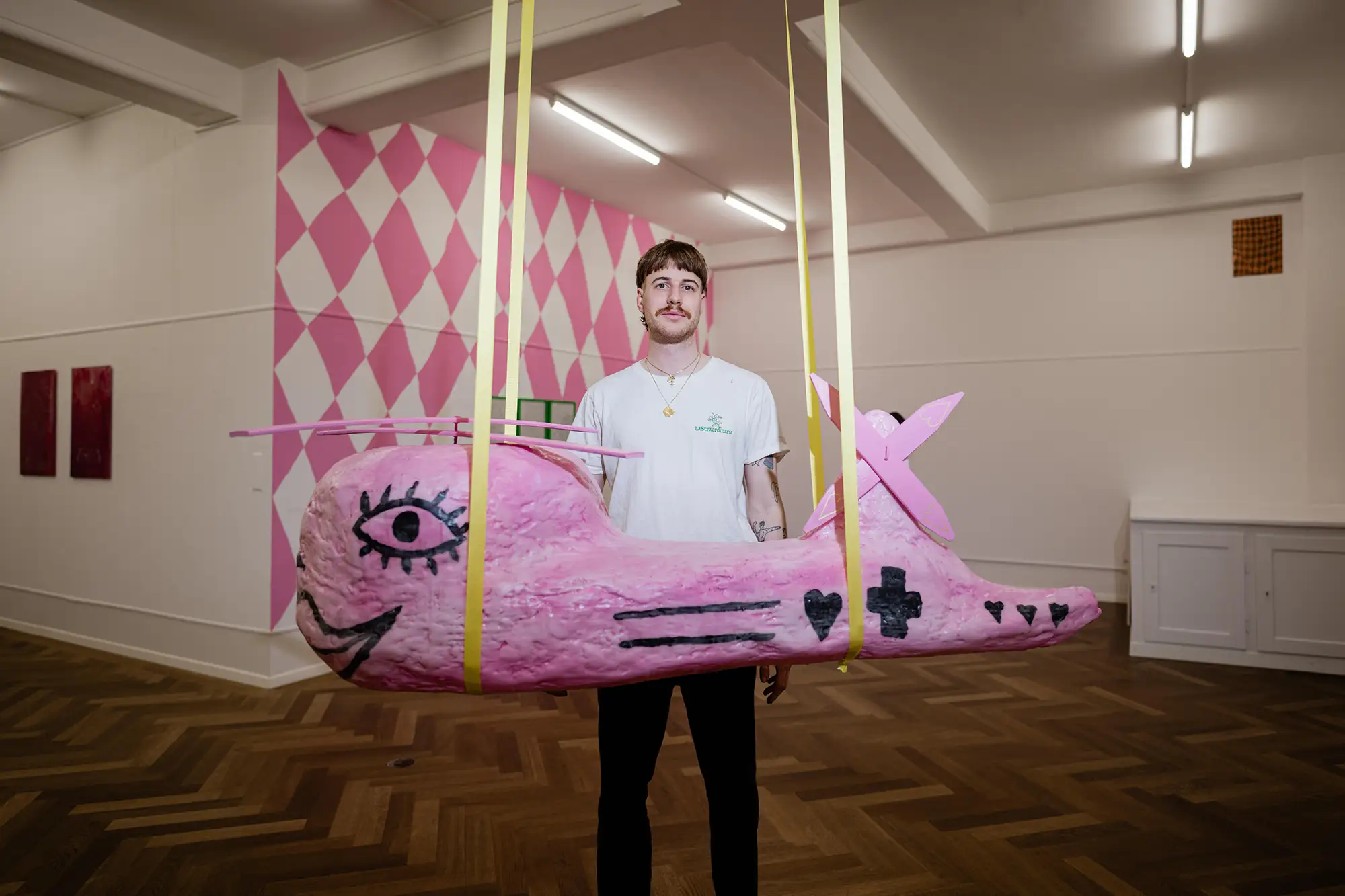 tobias stöckle, artist , spotlight with current exhibitions, art practice and his contemporary art, munchies art club