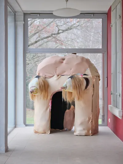 Latefa Wiersch, artwork, Original Features textile sculpture installation at Stitches exhibition Villa Bernasconi Lancy 2026